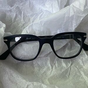 Persol 3093 V glasses (non-prescription)